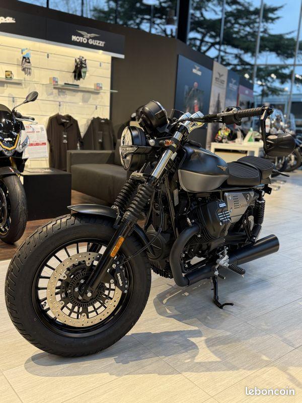 Moto Guzzi V9 Bobber Special Edition