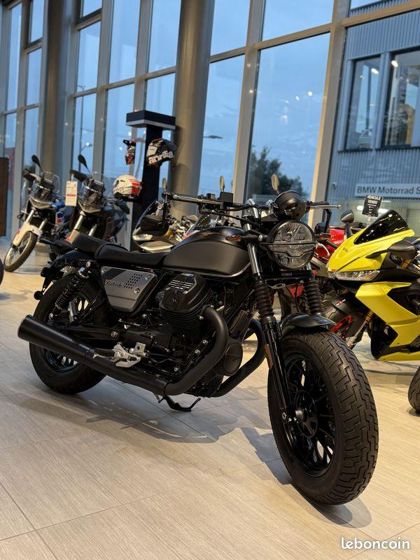 Moto Guzzi V9 Bobber Special Edition