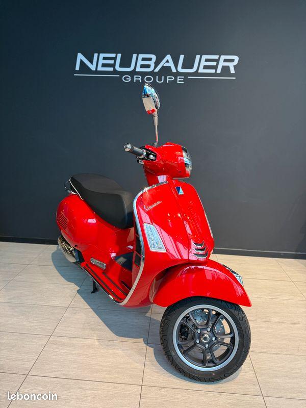 Vespa GTS 125 Super