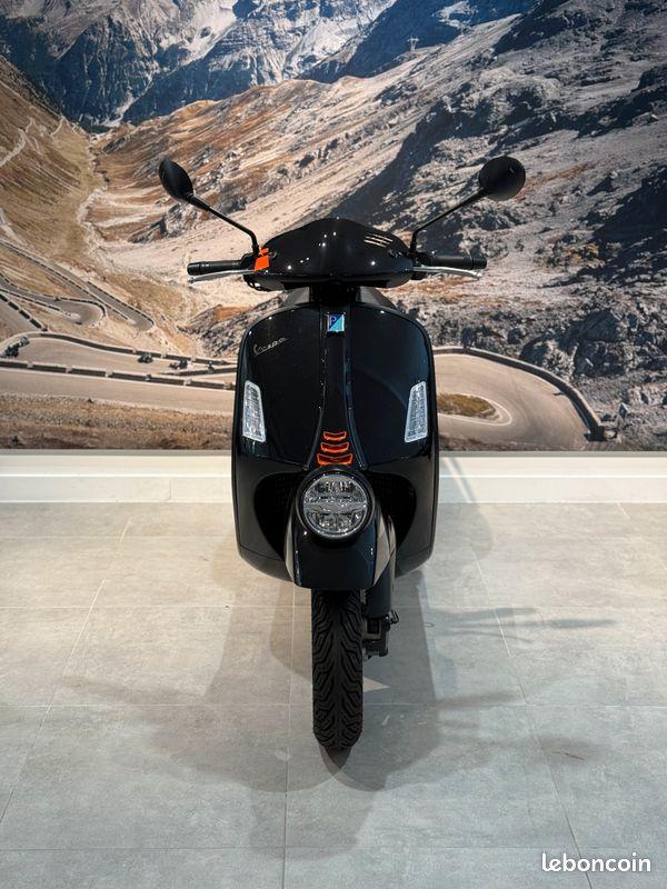 VESPA - GTV 300